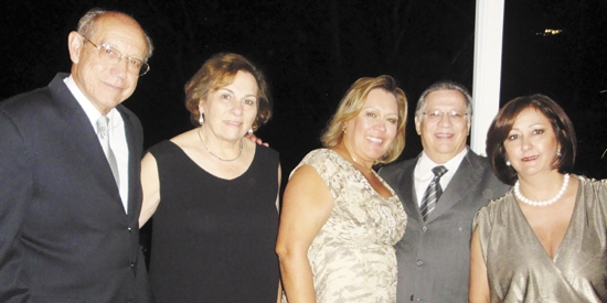 Médico Saul Luiz Cavalcanti e sua Rita Maria Franchini Cavalcanti, de Ribeirão Preto; o casal Marfan Abib e Cida e a professora Delena Pugliesi. É tudo gente do bem, do nosso coração